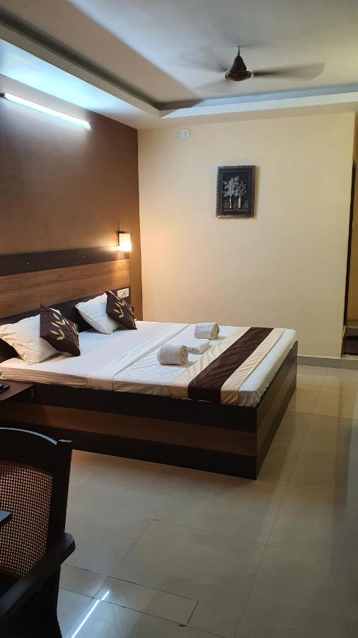 S4 Residency Hotel Chennai Exterior foto