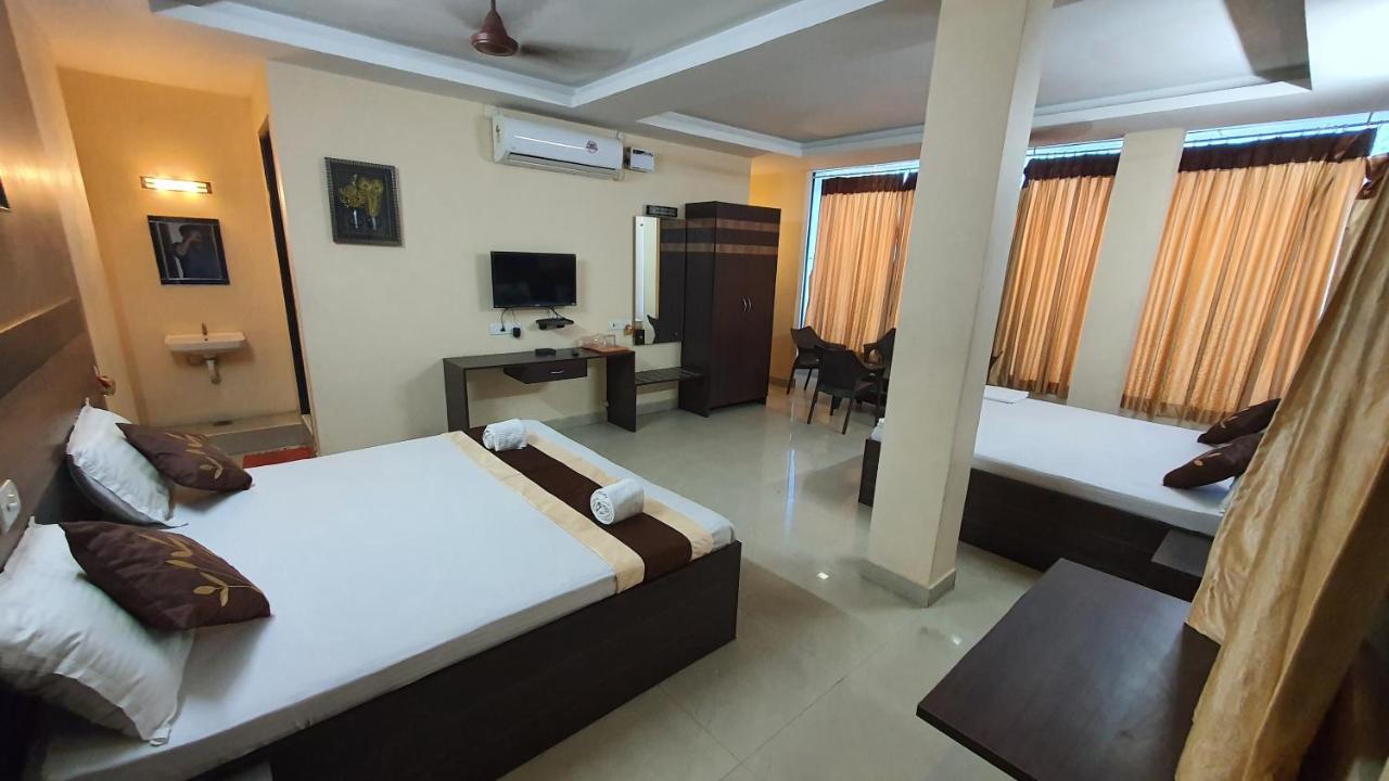 S4 Residency Hotel Chennai Exterior foto