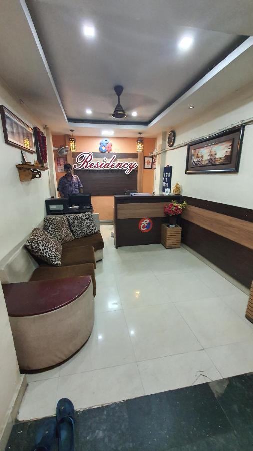 S4 Residency Hotel Chennai Exterior foto
